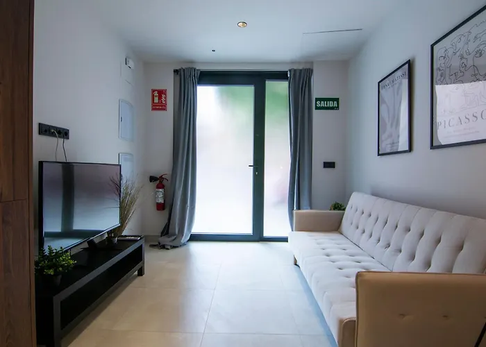Vlc Host - Luz Casanova *