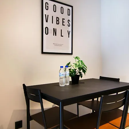 Apartment Vlc Host - Luz Casanova