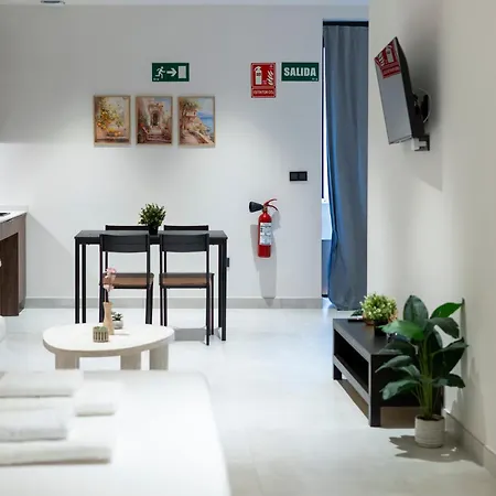 Vlc Host - Luz Casanova Apartment *