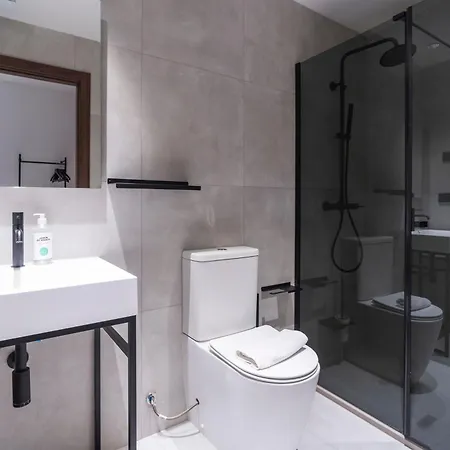 Vlc Host - Luz Casanova * Valencia