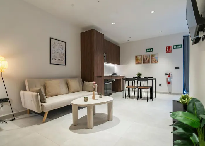 Vlc Host - Luz Casanova شقة